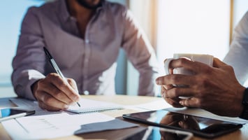 Skilled worker researching Australian visa options and sponsorship pathways from home